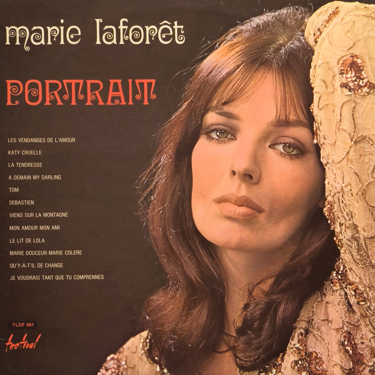 MARIE LAFORET - Portrait