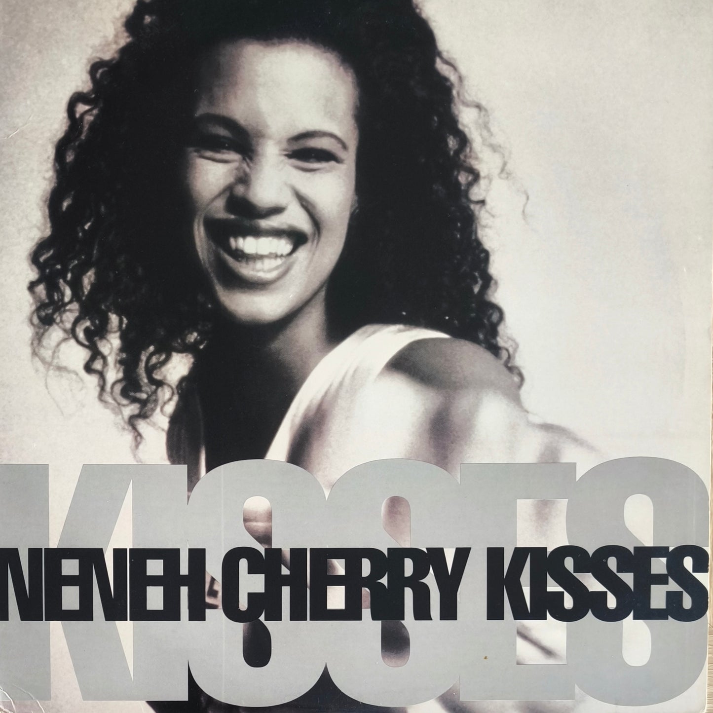 NENEH CHERRY - Kisses On The Wind