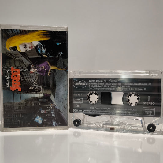 NINA HAGEN - Street
