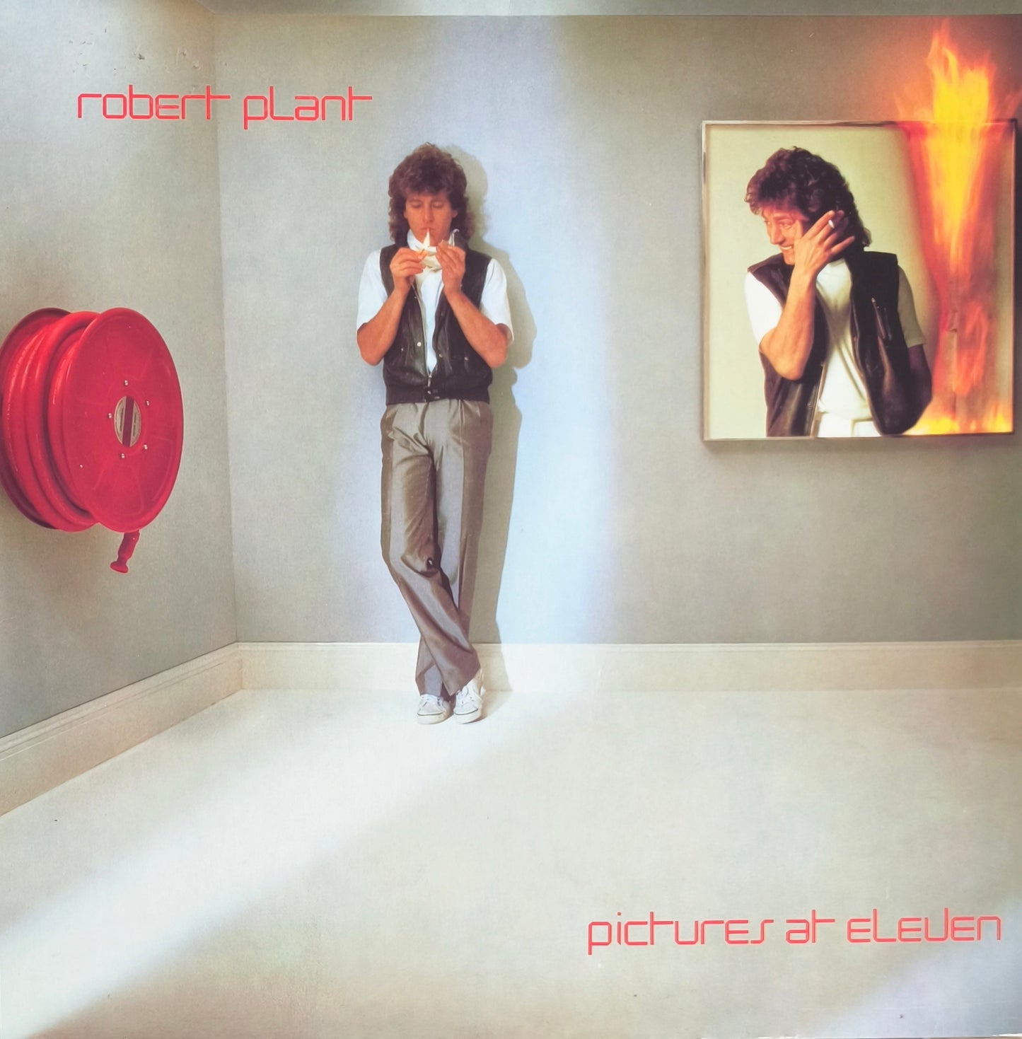 ROBERT PLANT - Pictures At Eleven