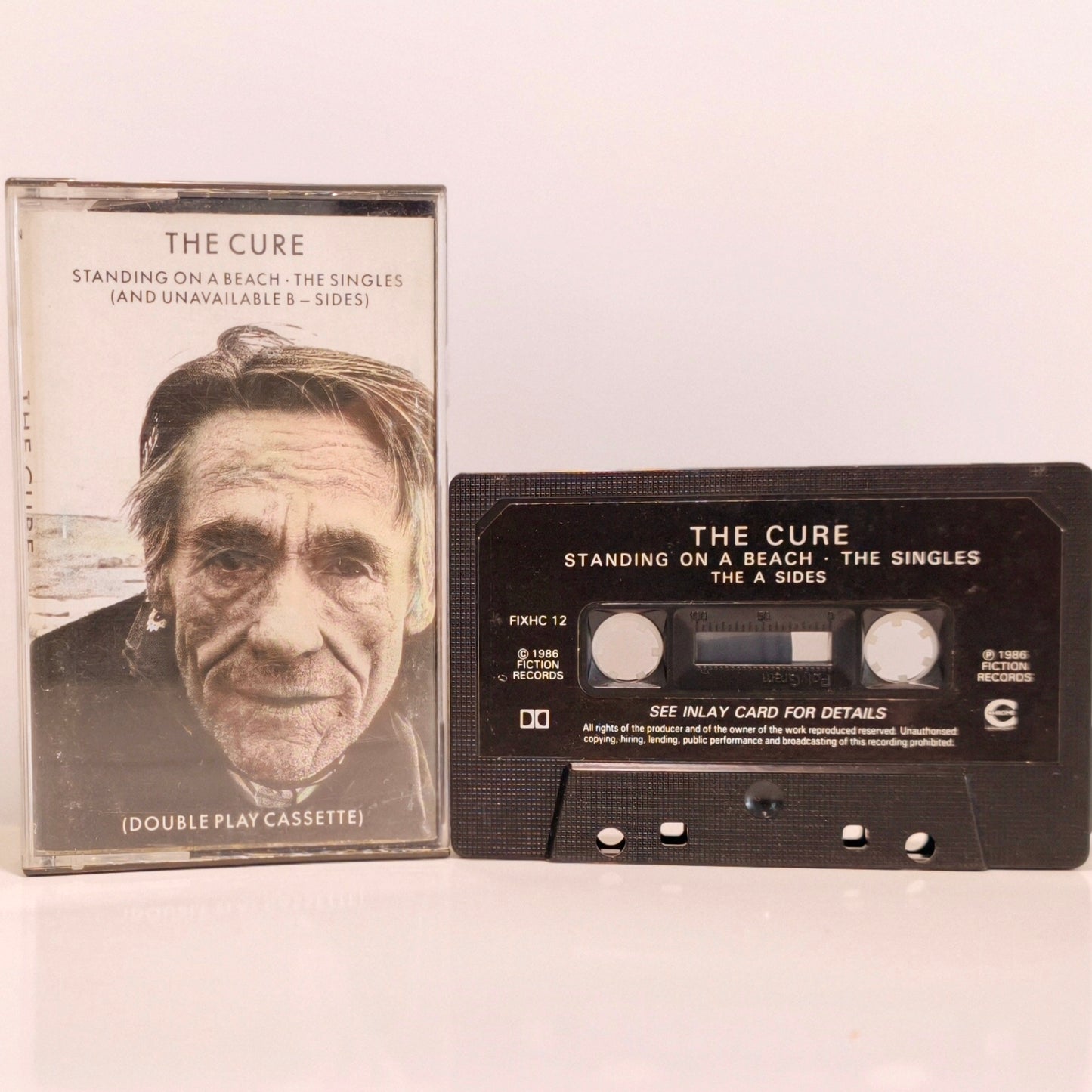THE CURE - Standing On A Beach • The Singles (And Unavailable B-Sides)( Pressage UK)