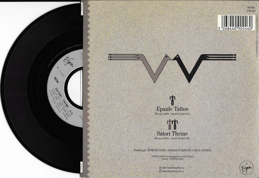 ETIENNE DAHO - Epaule Tattoo