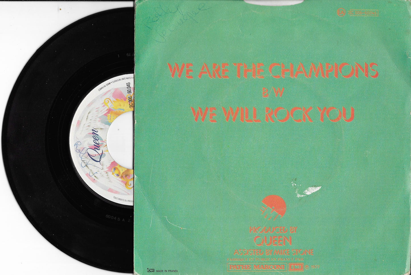 QUEEN - We Will Rock You / We are the Champions