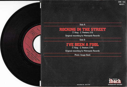 RUTH Mc KENNY AND BANNY BRIGHT ORCHESTRA - Rocking In The Street