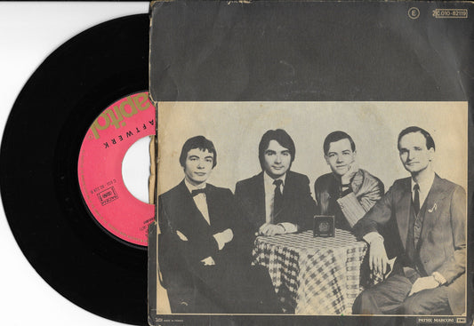KRAFTWERK - Radioactivity