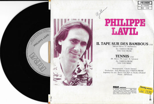 PHILIPPE LAVIL - Il Tape Sur Des Bambous