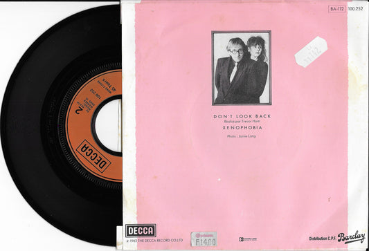 THE KORGIS - Don't Look Back